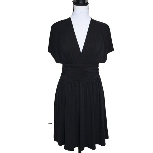 NWT BCBGeneration Black Wide Waistband V-neck Cocktail Dress Work Shift Size XS - Picture 9 of 9